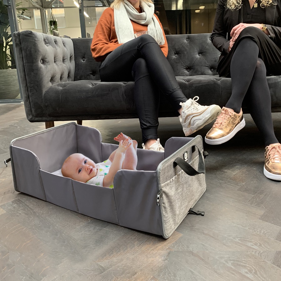 Resemadrass till baby - Dooky Traveller Grey