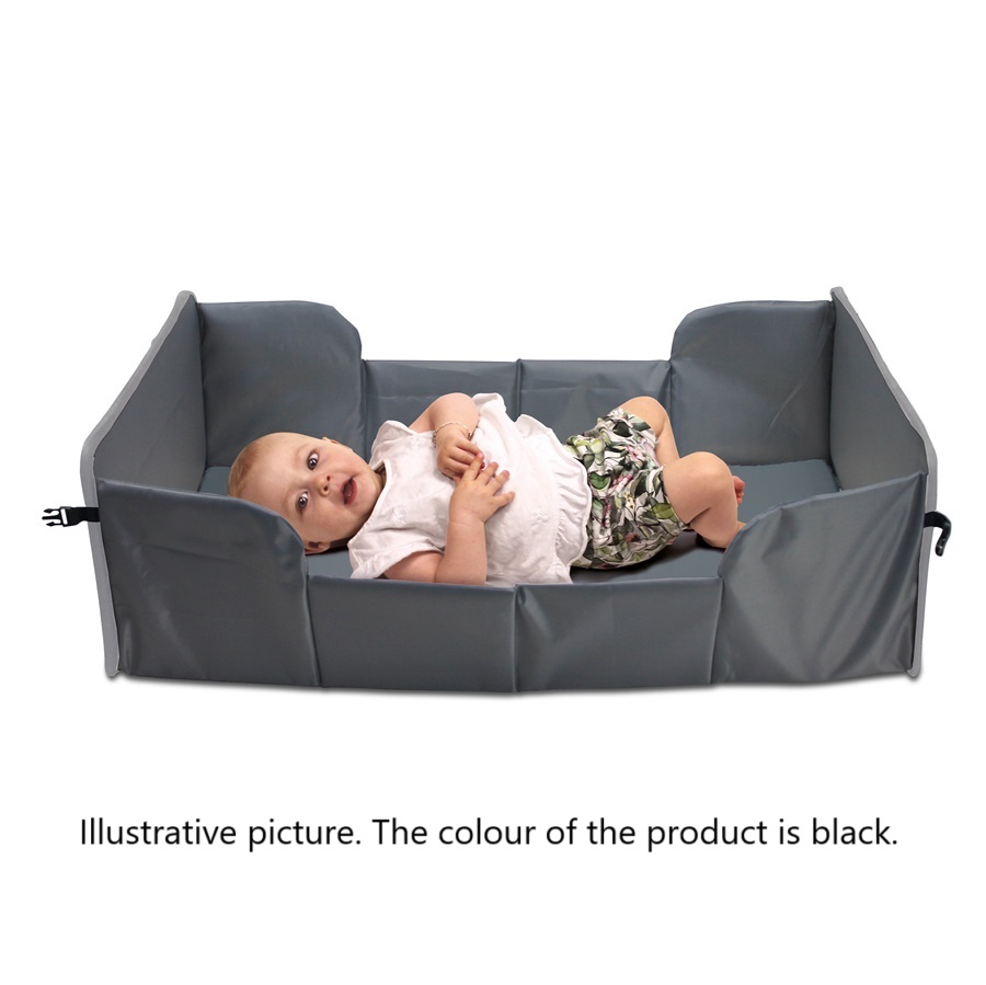 Resemadrass till baby - Dooky Traveller Black Leaves